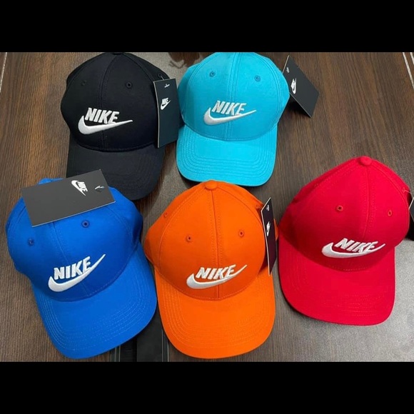 Red Nike Hat - Picture 4 of 4